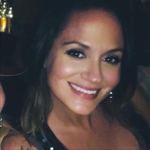 Meet your Posher, Vanessa